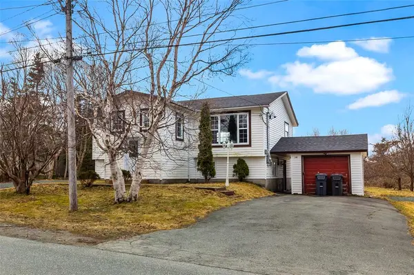 26 Pettens Road, Conception Bay South, NL A1X 4C8