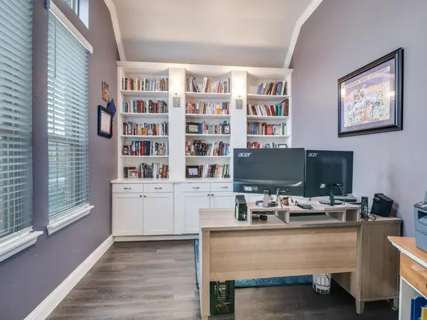 918 Colby Bluff Drive, Rockwall, TX 75087