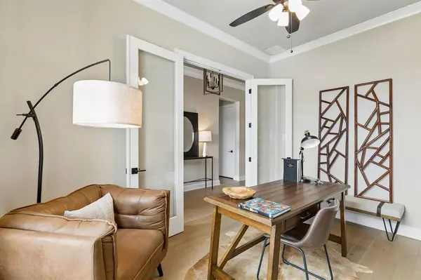 137 Cross Timbers Street, Azle, TX 76020