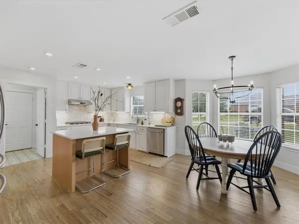 121 Daisey Lane, Justin, TX 76247