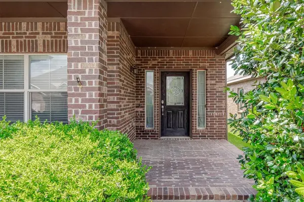 4821 Willow Branch Court, Fort Worth, TX 76036