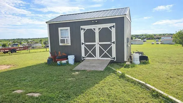 9217 Montana Street, Joshua, TX 76058