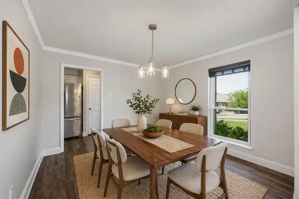 1614 Chesterfield Drive, Carrollton, TX 75007