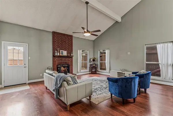 1116 Heather Lane, Carrollton, TX 75010