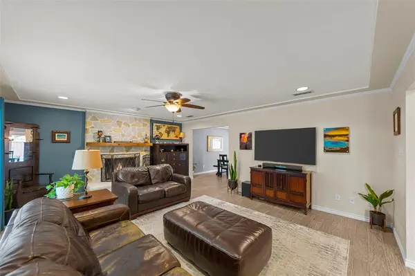 245 Creekside Lane, Coppell, TX 75019