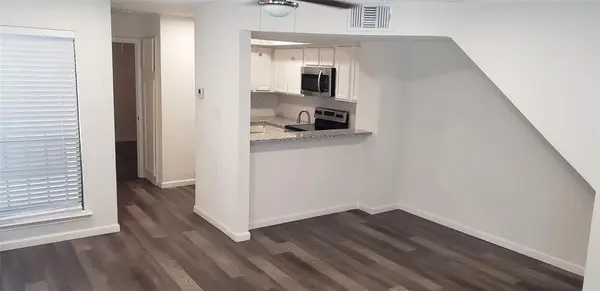 2312 Balsam Drive #A213, Arlington, TX 76006