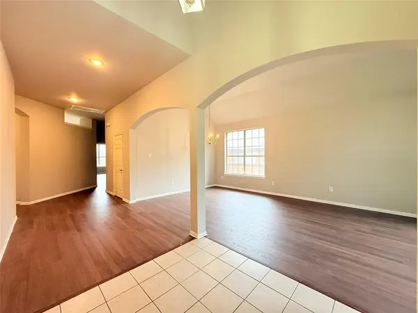 536 Pinnacle Drive, Cedar Hill, TX 75104