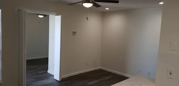 2300 Bamboo Drive #N308, Arlington, TX 76006