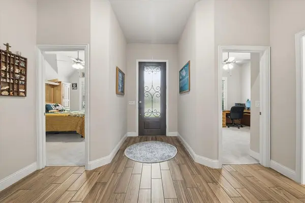 1109 Wrenwood Drive, Justin, TX 76247