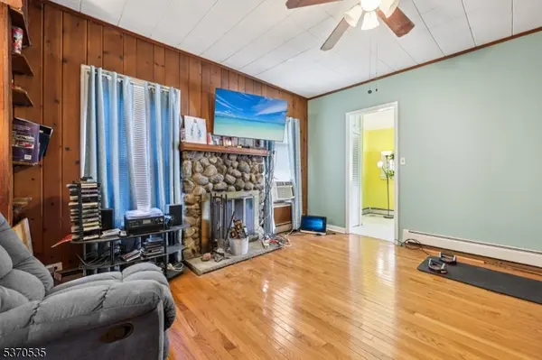 101 Seminole Ave, Lincoln Park Boro, NJ 07035