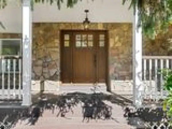 28 Alize Dr, Kinnelon Boro, NJ 07405