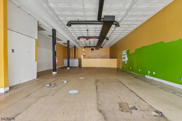 410 E Main St, Bound Brook Boro, NJ 08805