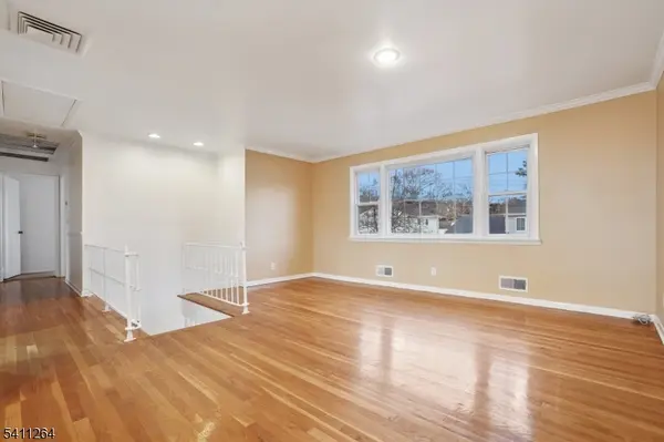 14 Mellon Ave, West Orange Twp., NJ 07052