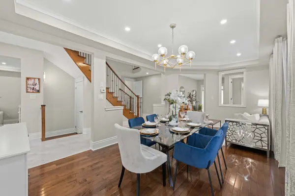 235 Israel Zilber DR, Vaughan, ON L6A 0L5