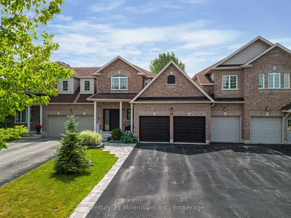 14 Thomas DR, Collingwood, ON L9Y 0A6