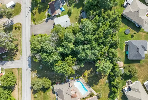 19 Bourgeois Beach RD, Tay, ON L0K 2A0