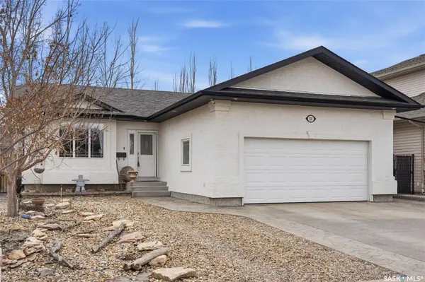 311 McKague CRESCENT, Saskatoon, SK S7R 0A9