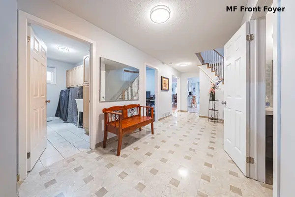 4322 Waterford CRES, Mississauga, ON L5R 2B3