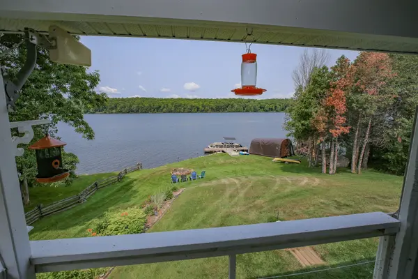 40 Chant TER, Front Of Yonge, ON K0E 1R0