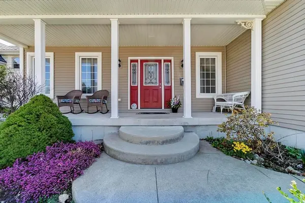 97 St Patrick ST W, Goderich, ON N7A 2L5