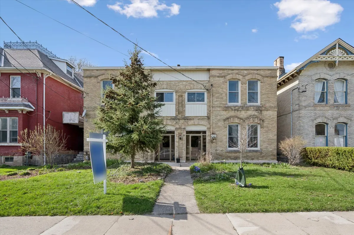 7 Cambridge ST, Guelph, ON N1H 2T8