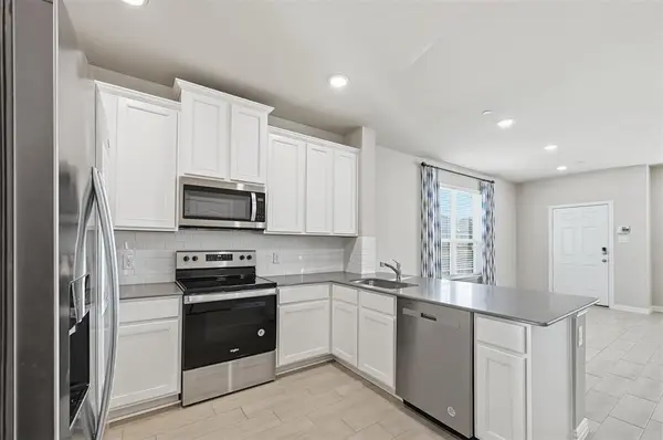 3001 Percheron Drive, Mesquite, TX 75150