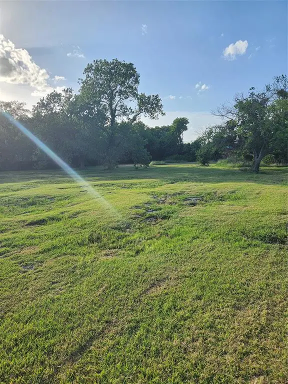 7913 Wayne Way, Rowlett, TX 75088