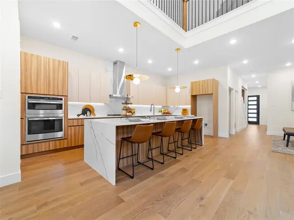 416 Mount Auburn Avenue, Dallas, TX 75223