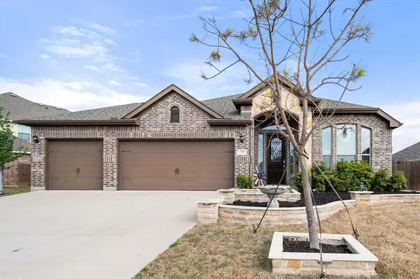 116 Joshua Tree Court, Forney, TX 75126