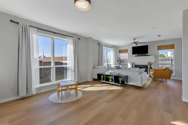 2554 Melissa Court, Carrollton, TX 75006