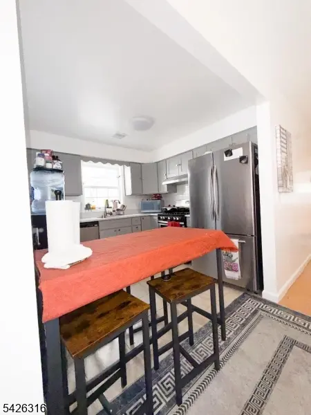 111 Pennsylvania Ave, Newark City, NJ 07114