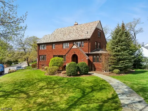 2 Overhill Rd, South Orange Village Twp., NJ 07079