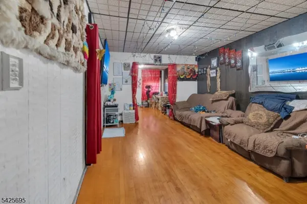 452 N 11Th St, Newark City, NJ 07107