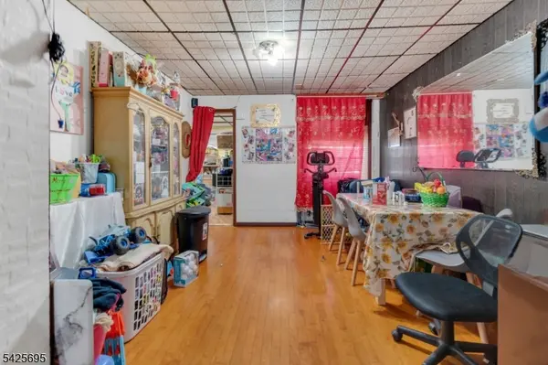 452 N 11Th St, Newark City, NJ 07107