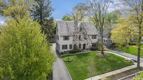 13 Ferncliff Ter, Glen Ridge Boro Twp., NJ 07028