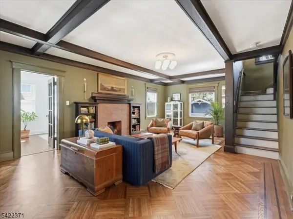 14 Evergreen Ave, Bloomfield Twp., NJ 07003