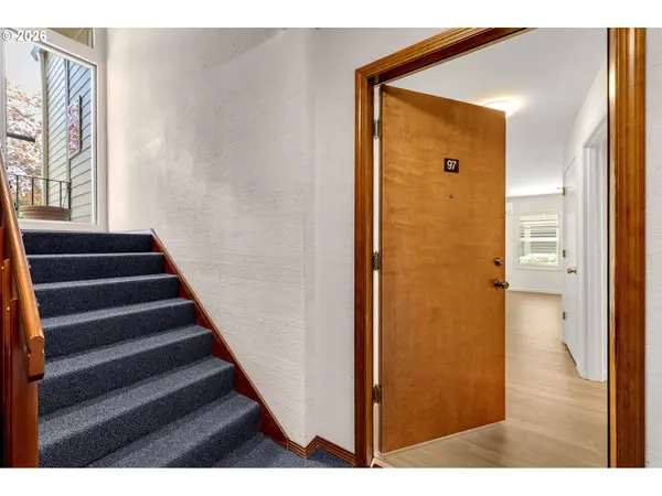 2306 SE BAYPOINT DR, Vancouver, WA 98683