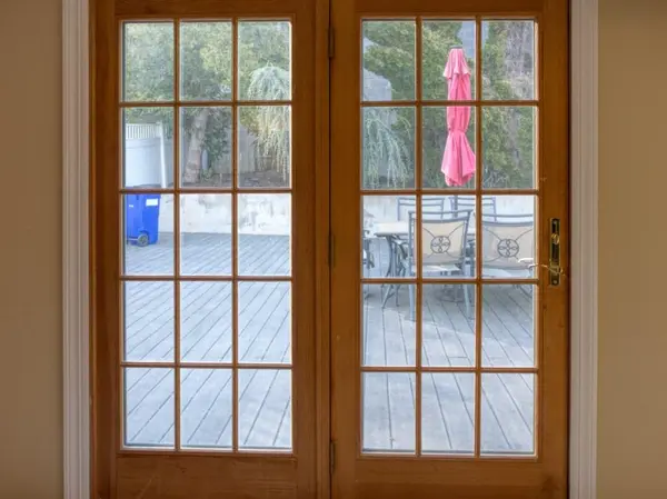 27 Adrienne PL #1, Brooklyn, NY 10308