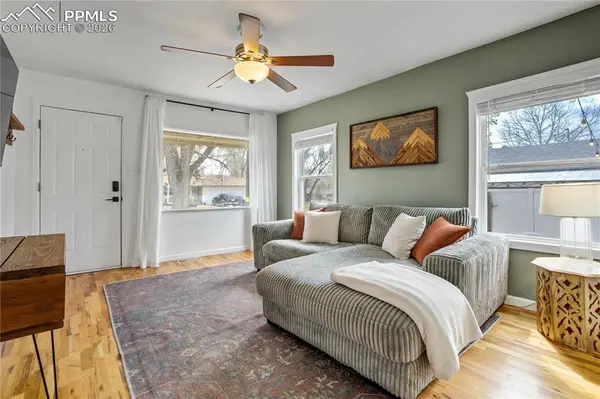 410 N 17th ST, Colorado Springs, CO 80904