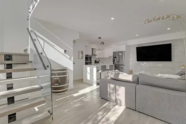 50 East Liberty ST #1111, Toronto C01, ON M6K 3P3