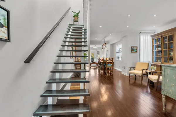 146 Roslin AVE, Toronto C04, ON M4N 1Z4