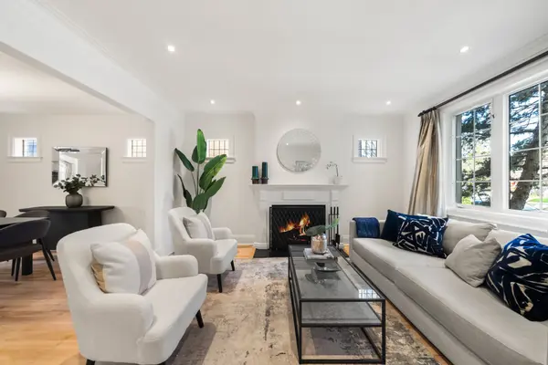 307 Belsize DR, Toronto C10, ON M4S 1M7