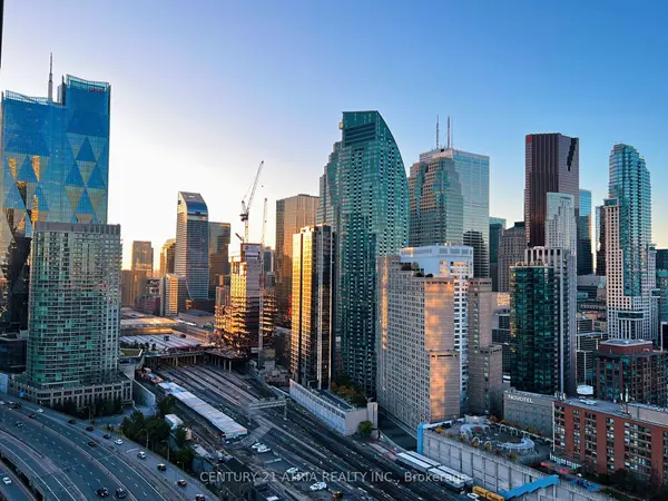 138 Downes ST #3311, Toronto C08, ON M5E 0E4