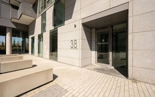 38 Monte Kwinter CT #414, Toronto C06, ON M3H 0E2