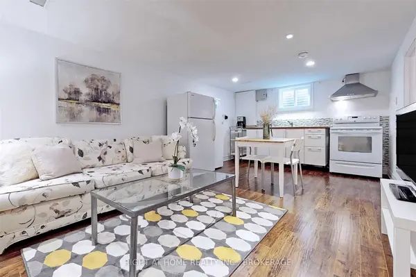 12 Shippigan CRES #Lower, Toronto C15, ON M2J 2G2