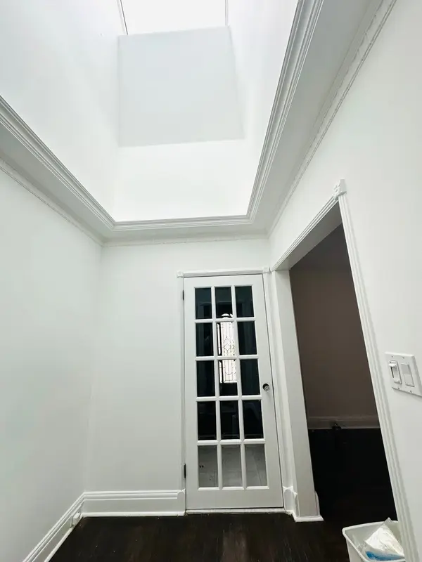 69 Haddington AVE, Toronto C04, ON M5M 2P2