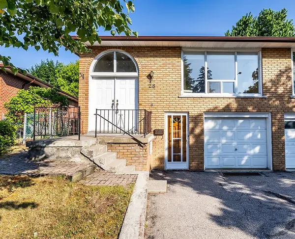 28 Pilot ST, Toronto E10, ON M1E 2C5