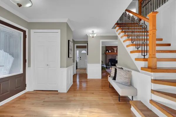 71 Rhonda BLVD, Clarington, ON L1C 3W3