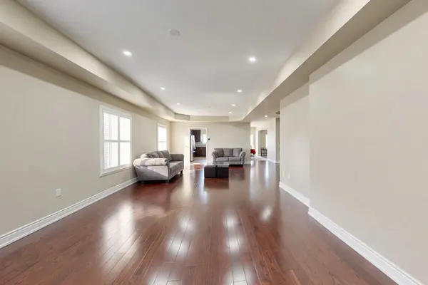 1871 Arborwood DR, Oshawa, ON L1K 0R3