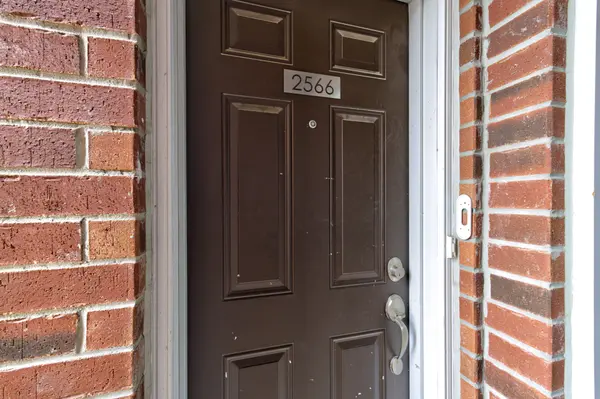 2566 William Jackson DR, Pickering, ON L1X 0E5